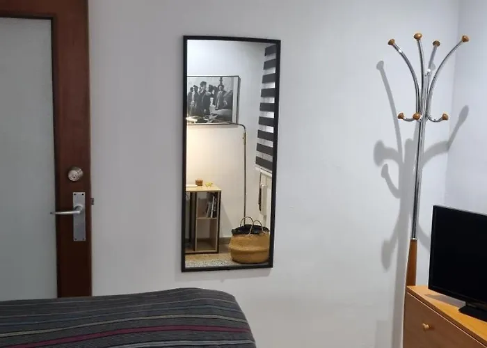 Private Center *